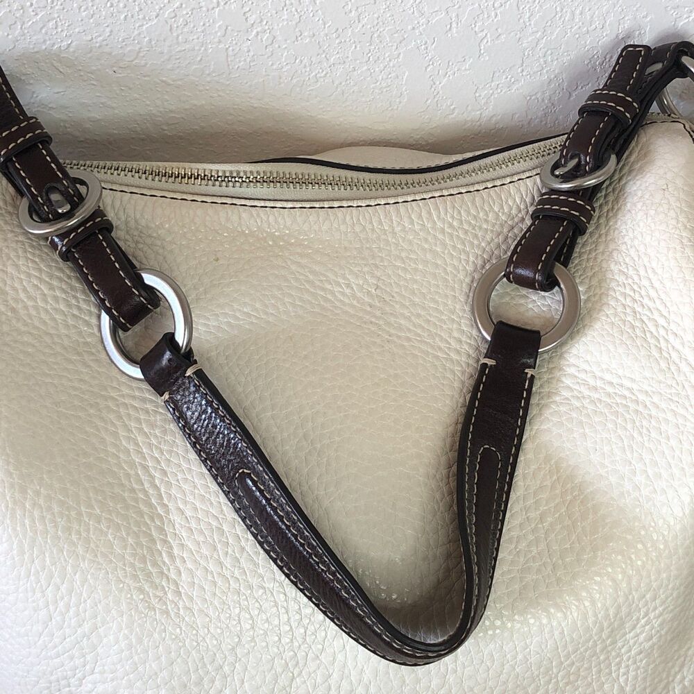 Coach Chelsea Pebble Leather Hobo Bag White Green Interior  8E98 - Picture 5 of 11